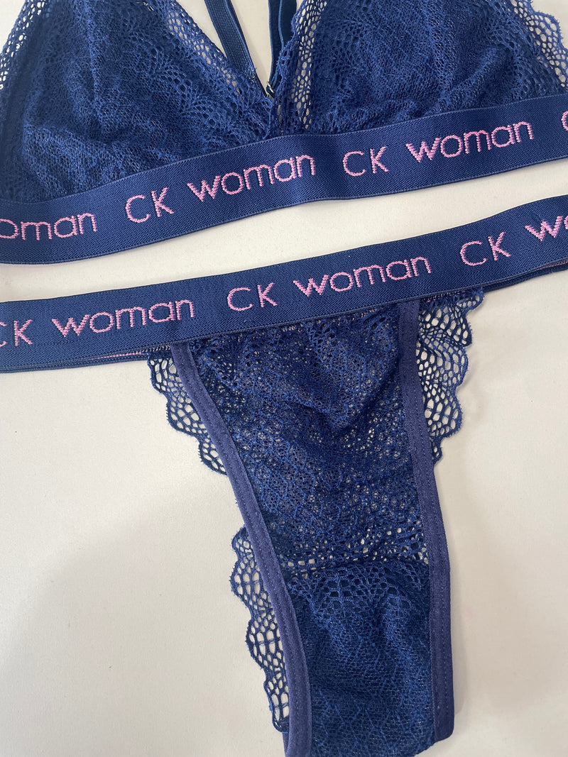 CONJUNTO LINGERIE CALVIN KLEIN TANGA