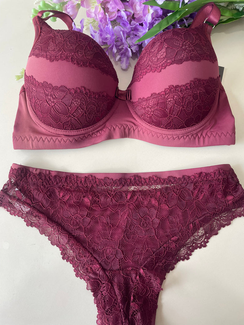 CONJUNTO LINGERIE PLUS PARIS